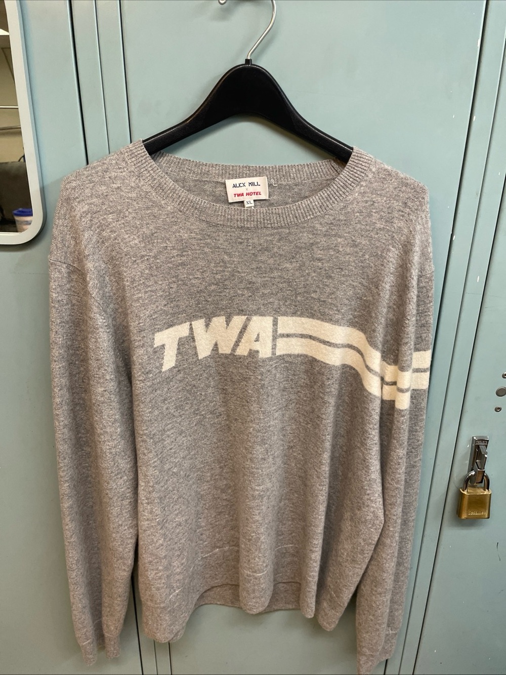 Alex Mill Gray Crewneck Sweater with White TWA Logo 100% Cashmere XL